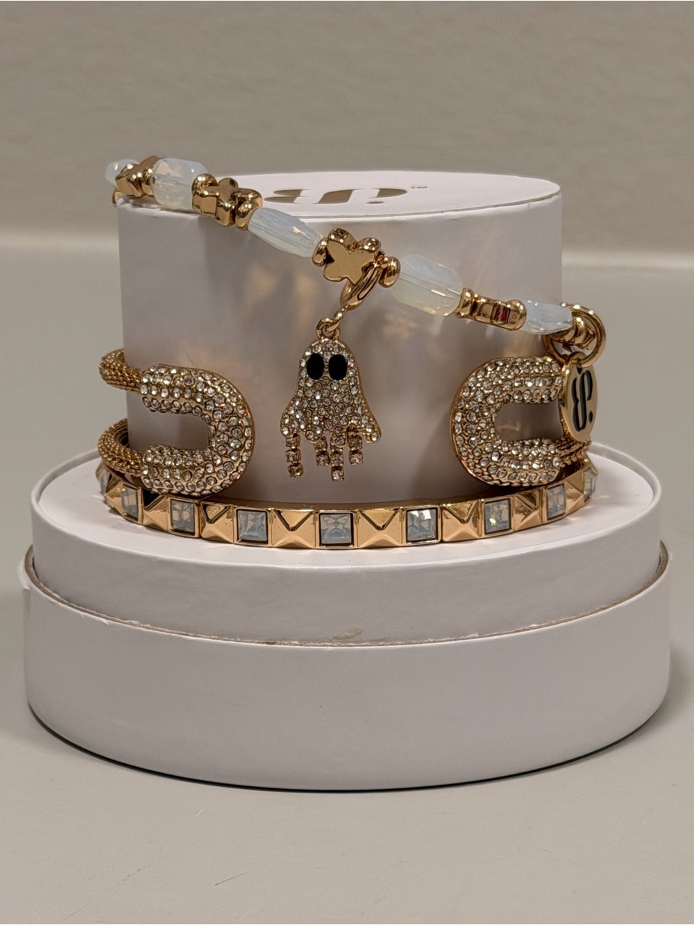Bomb Party New! Glamorous Ghoul - Gold
